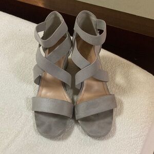 Dream Pairs Gray Strappy Heels